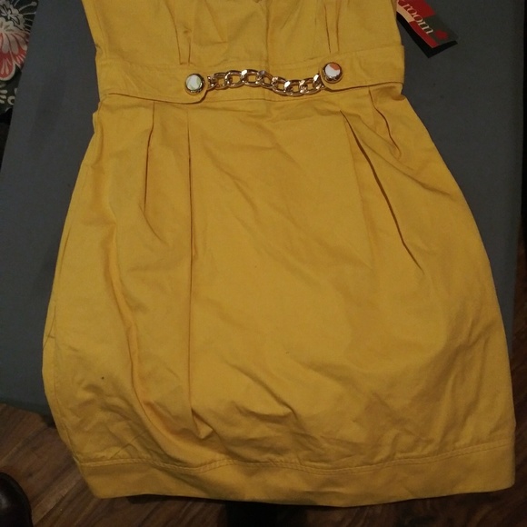 D&G dress - Picture 3 of 7